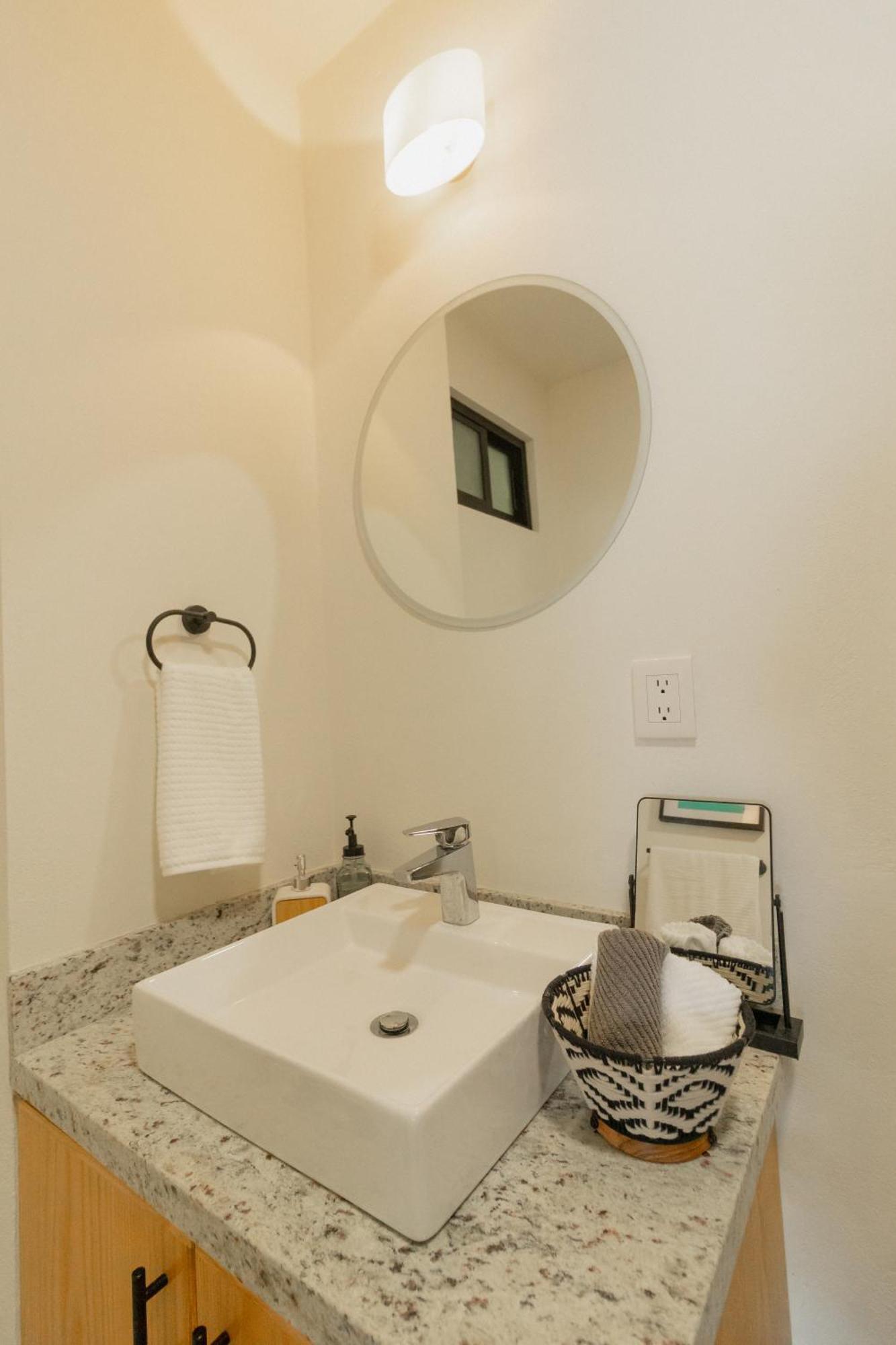 Cozy Apartment With Pool In Bacalar Center Екстер'єр фото