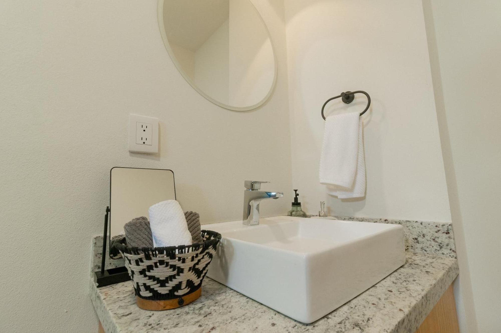 Cozy Apartment With Pool In Bacalar Center Екстер'єр фото